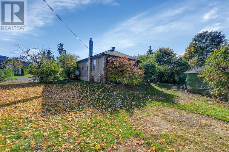 29052303/39-cote-de-neiges-road/meadowlandsst-claire-gardens/ottawa/ontario/K2G2C3_26