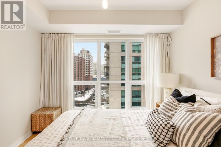 29504895/1301-195-besserer-street/sandy-hill/ottawa/ontario/K1N0B6_23