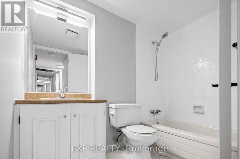 28602451/106-6470-bilberry-drive/orleans-wood/ottawa/ontario/K1C4P1_18