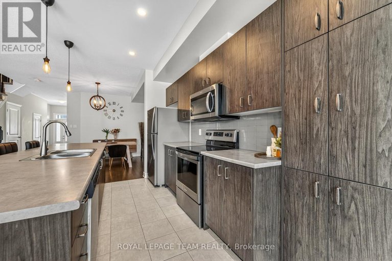 29608871/1214-cavallo-street/stittsville-south/ottawa/ontario/K2S0Z4_15