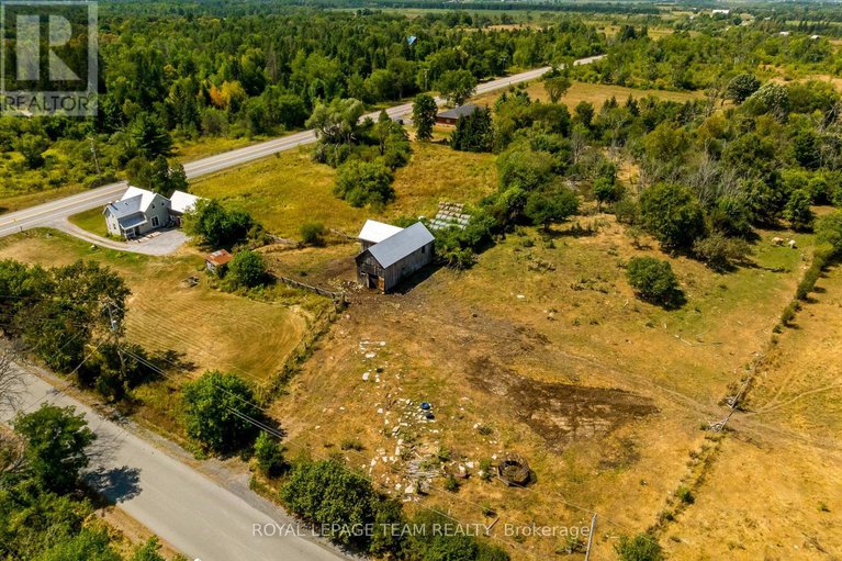 28723611/2106-dunrobin-road/kanata-north-east/ottawa/ontario/K0A1T0_40