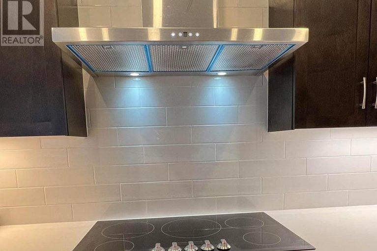 29537581/303-wigwas-street/cfb-rockcliffe-and-area/ottawa/ontario/K1K5A1_9