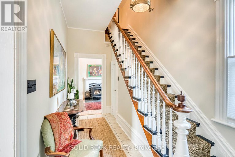 28568795/33a-and-33b-napoleon-street/carleton-place/carleton-place/ontario/K7C2X4_7
