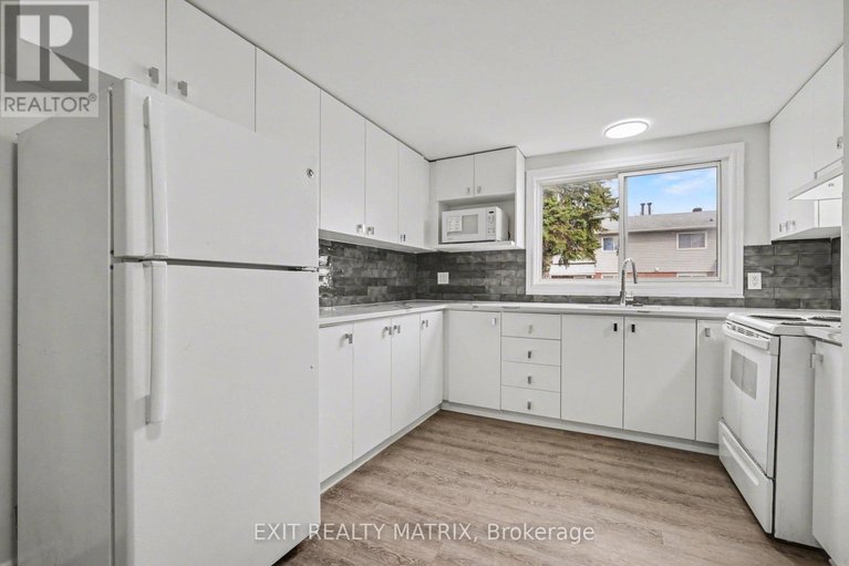 29672750/b-1468-heatherington-road/heron-gateindustrial-park/ottawa/ontario/K1V6S1_12