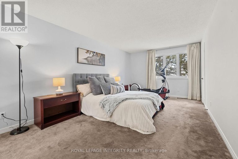 29332214/830-acadian-gardens/convent-glen/ottawa/ontario/K1C2V6_19