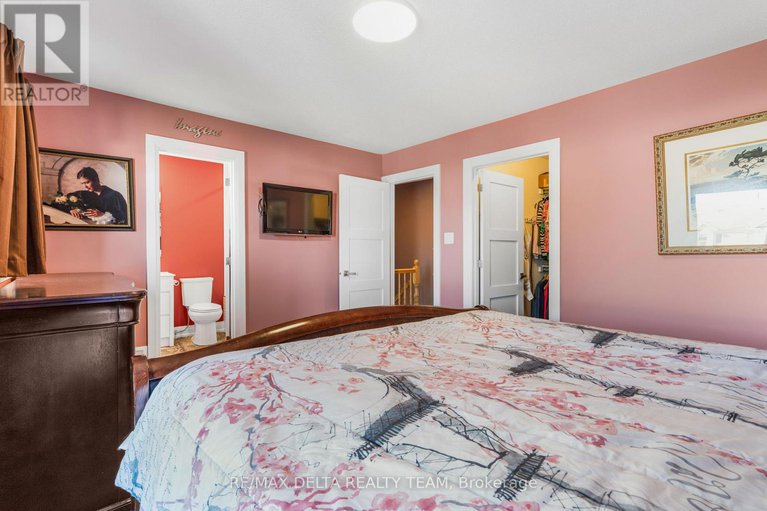 29095359/18-longshire-circle/longfields/ottawa/ontario/K2J4K7_23