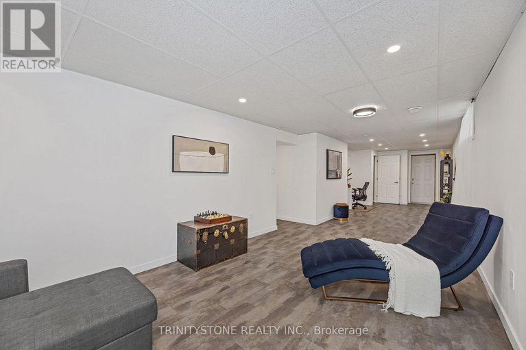 28755536/6127-abbott-street-e/stittsville-central/ottawa/ontario/K2S1V5_34