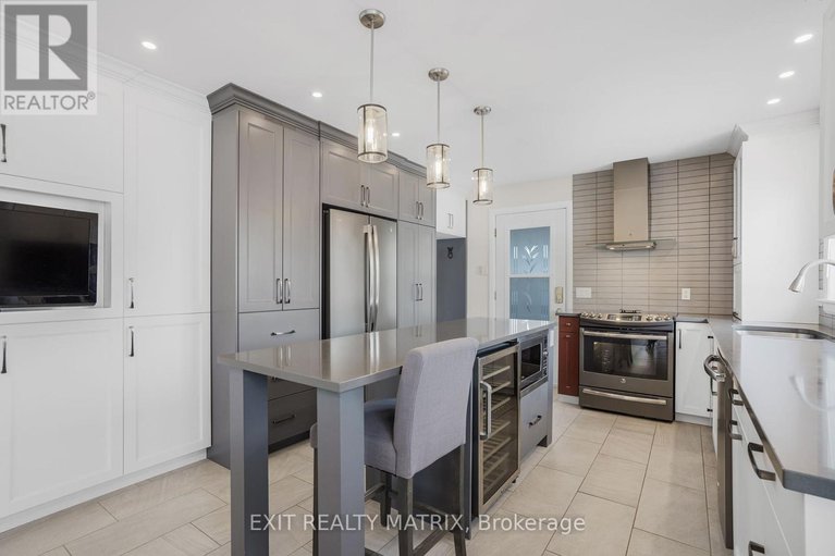 28191687/84-anik-street/alexandria/north-glengarry/ontario/K0C1A0_12