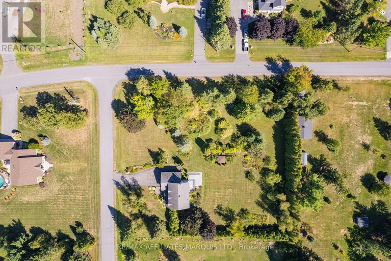 28865115/5479-poplar-avenue/long-sault/south-stormont/ontario/K0C1P0_44