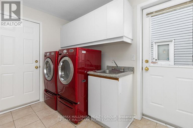 29662380/1404-montresor-way/fallingbrookridgemount/ottawa/ontario/K4A3C5_18