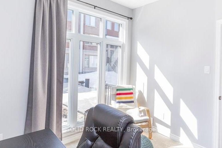 28928502/520-ozawa-private/cfb-rockcliffe-and-area/ottawa/ontario/K1K4Z8_8