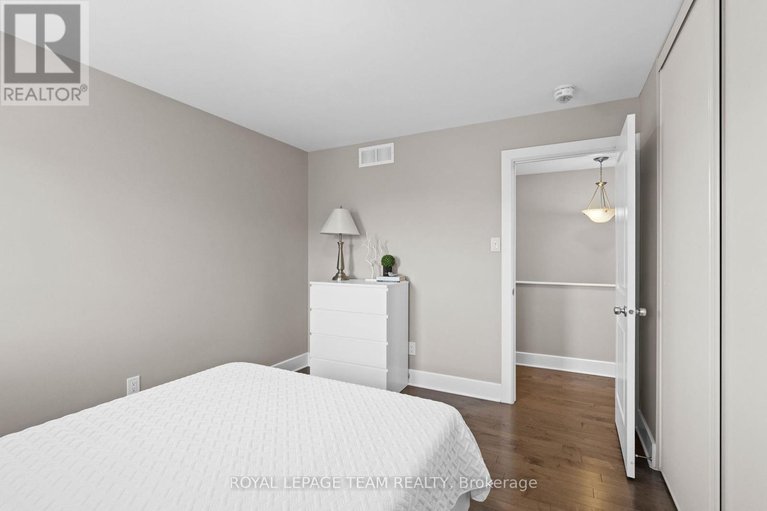 28459727/24-knockaderry-crescent/half-moon-bay/ottawa/ontario/K2J6H2_42