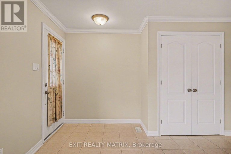 29383729/103-856-notre-dame-street/embrun/russell/ontario/K0A1W0_3