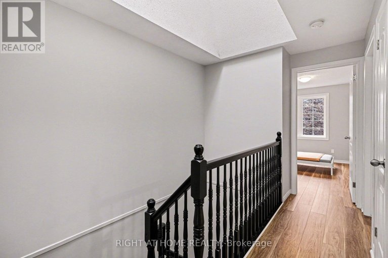 29682834/29-26-wrenwood-crescent/centrepointe/ottawa/ontario/K2G5V5_22