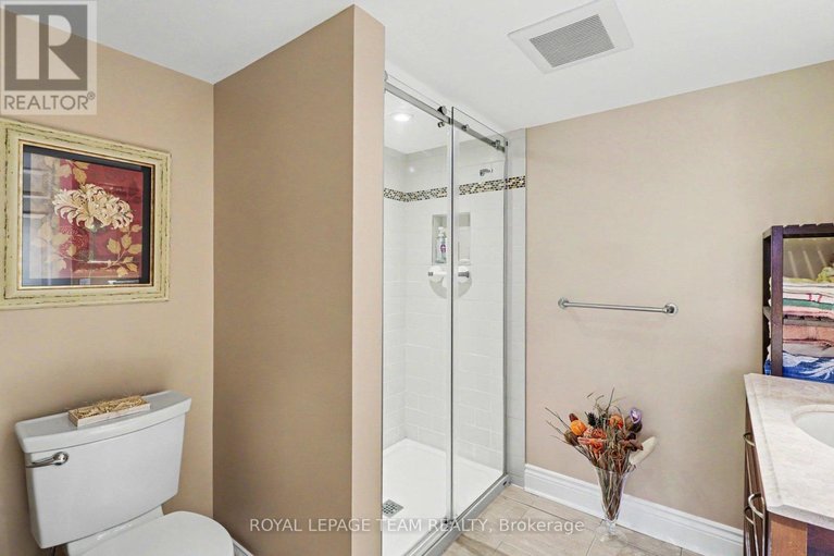 29655319/267-northwind-street/avalon-east/ottawa/ontario/K4A5G5_31