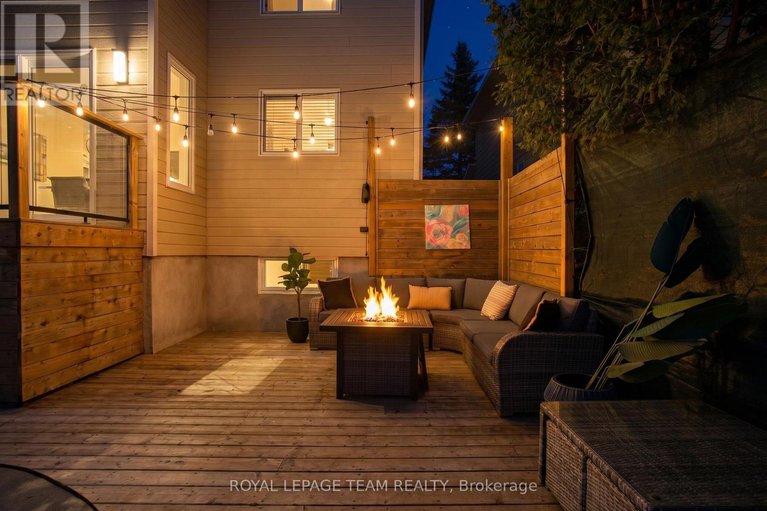 29646083/13-shannondoe-crescent-w/bridlewood/ottawa/ontario/K2M2H1_47