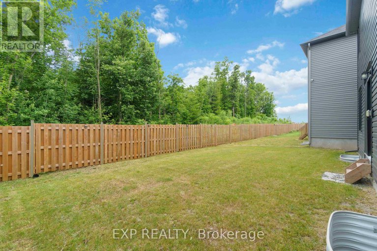 28534992/181-lynn-coulter-street/half-moon-bay/ottawa/ontario/K2J7C2_21