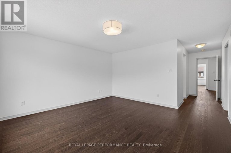 29581114/345-nonius-street/emerald-meadowstrailwest/ottawa/ontario/K2V0E1_16