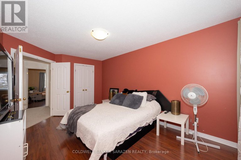 29191186/917-markwick-crescent/notting-hillsummerside/ottawa/ontario/K4A4J1_23