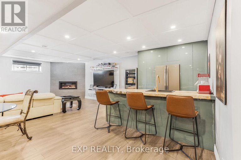 29247027/42-granite-street/clarencerockland-twp/clarence-rockland/ontario/K4K0H8_25