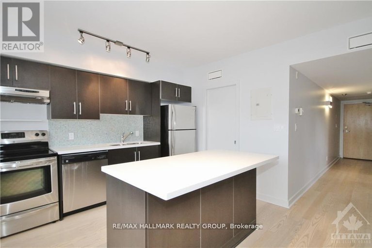 28271158/508-1014-bank-street-n/glebe/ottawa/ontario/K1S3W8_6