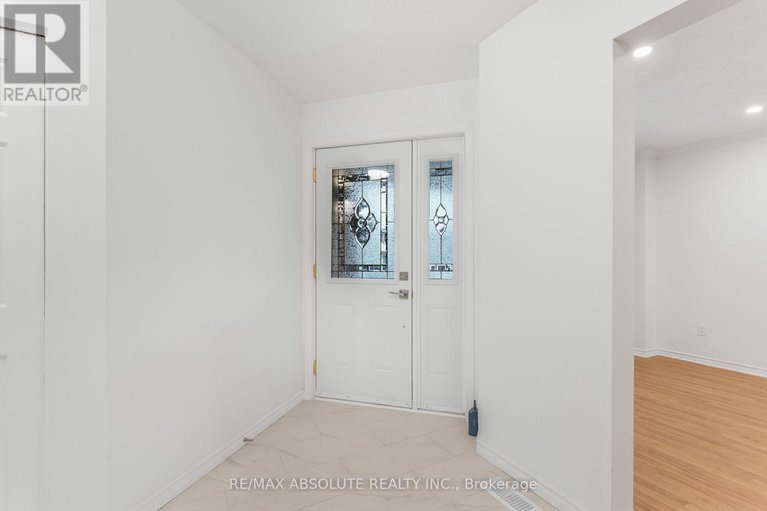 29194592/876-clearcrest-crescent/fallingbrookridgemount/ottawa/ontario/K4A3E6_3