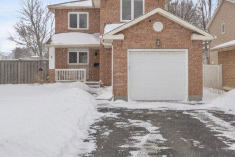 29436734/1-stradwick-avenue/cedargrovefraserdale/ottawa/ontario/K2J2X3_1