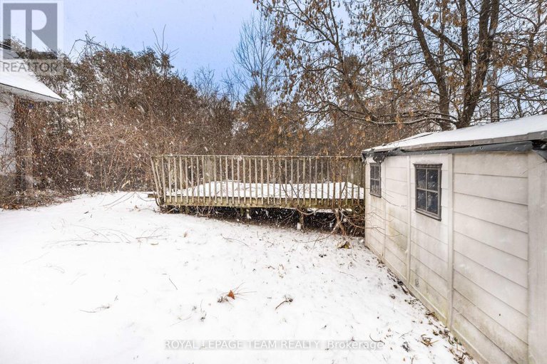 29205924/7-coolbrook-cr-crescent/munster/ottawa/ontario/K0A3P0_44