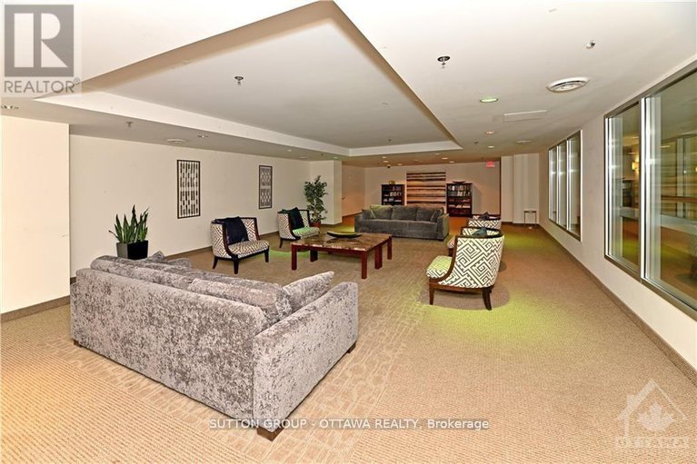 28471695/706-242-rideau-street/sandy-hill/ottawa/ontario/K1N0B7_10