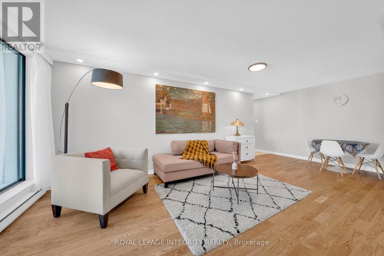 28787338/217-35-murray-street/lower-townbyward-market/ottawa/ontario/K1N9M5_21