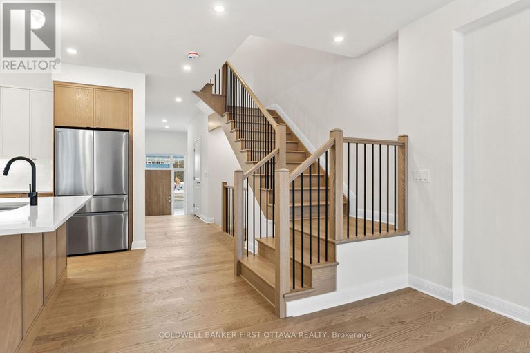 28420939/1322-whitlow-grass-way/morgans-grantsouth-march/ottawa/ontario/K2W0N5_14