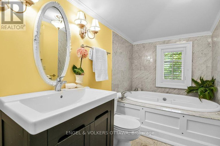 28532875/202-cloverdale-road/rockcliffe/ottawa/ontario/K1M0X2_36