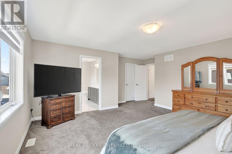 29584603/548-anchor-circle/mahogany-community/ottawa/ontario/K2B7Z5_21