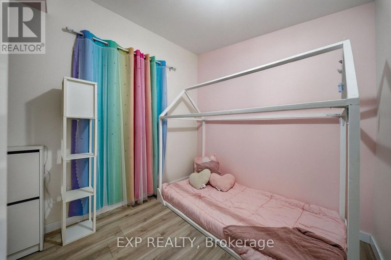 29617146/15-neely-street/kanata-north-east/ottawa/ontario/K0A1T0_23