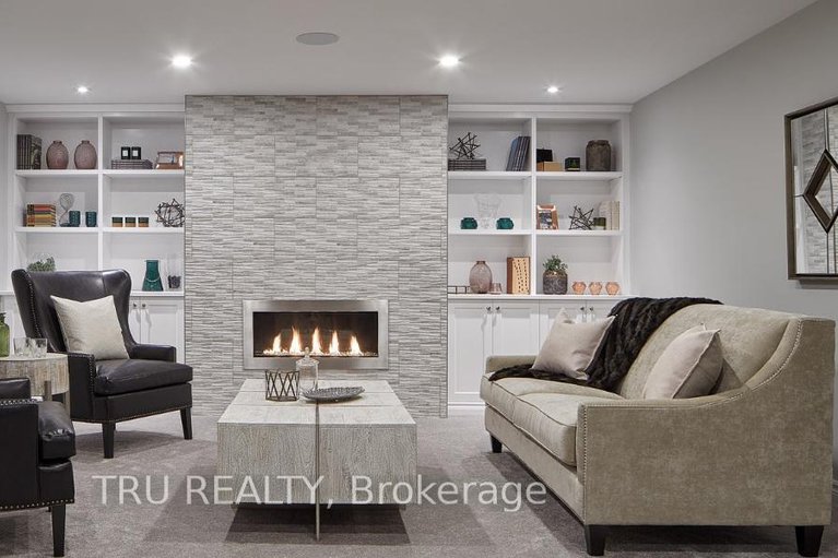 29298216/38-billings-avenue-w/iroquois/south-dundas/ontario/K0E1K0_20