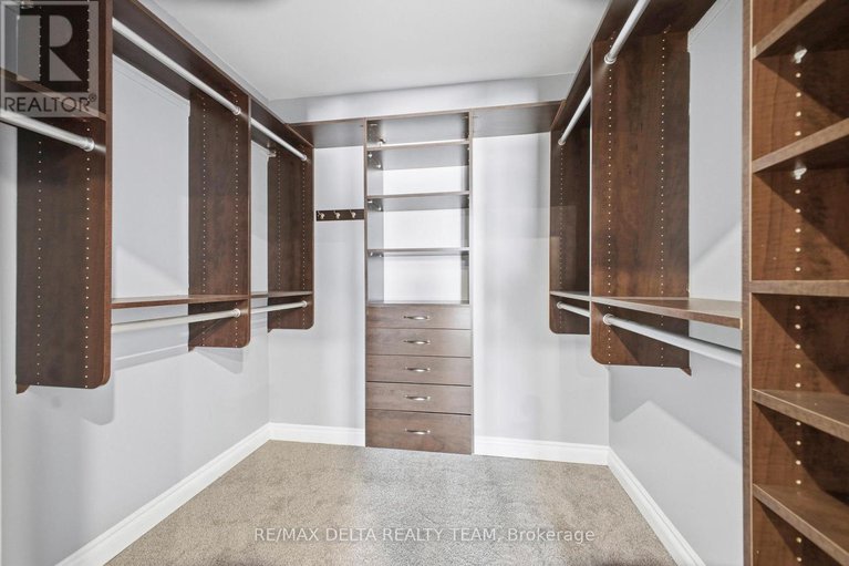 29284184/1653-lakeshore-drive/greely/ottawa/ontario/K4P1H1_21