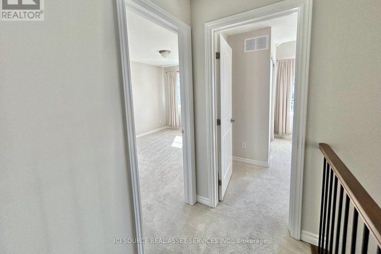 28905249/106-equitation-circle/goulbourn-twp-from-franktown-rdsouth-to-rideau/ottawa/ontario/K0A2Z0_27