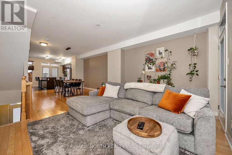 29650206/120-lionel-private/springridgeeast-village/ottawa/ontario/K4A0X1_6