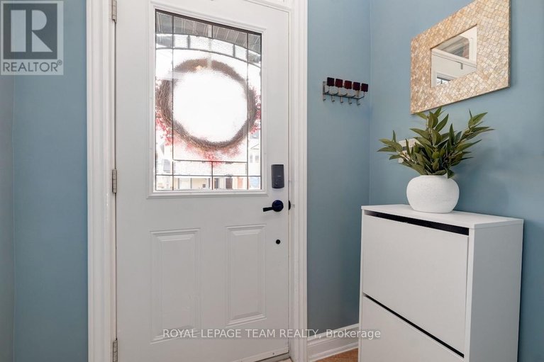 29460824/281-flora-street/ottawa-centre/ottawa/ontario/K1R5S1_3