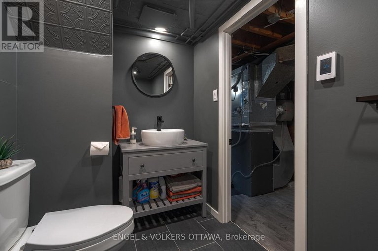 29063816/1147-gateway-road/parkway-park/ottawa/ontario/K2C2W8_26