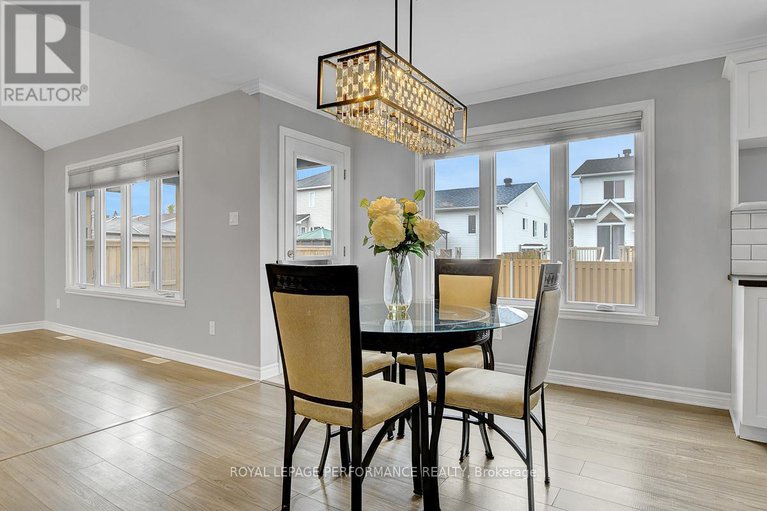 29315283/29-meadowlark-street/village-of-russell/russell/ontario/K4R0B8_9