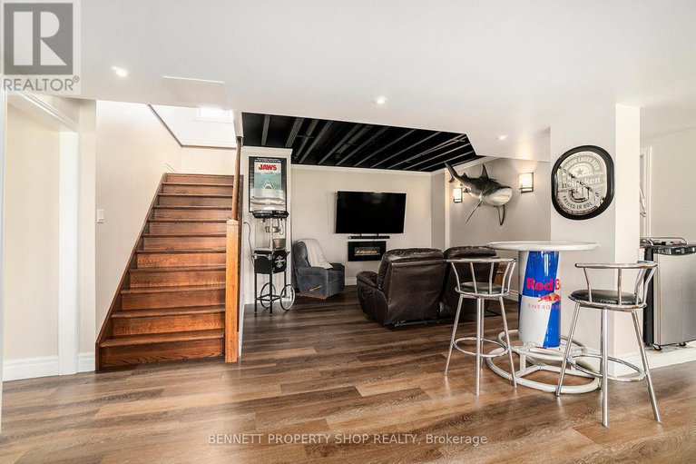 28319568/638-west-point-drive/drummondnorth-elmsley-north-elmsley-twp/drummondnorth-elmsley/ontario/K7H3C7_20