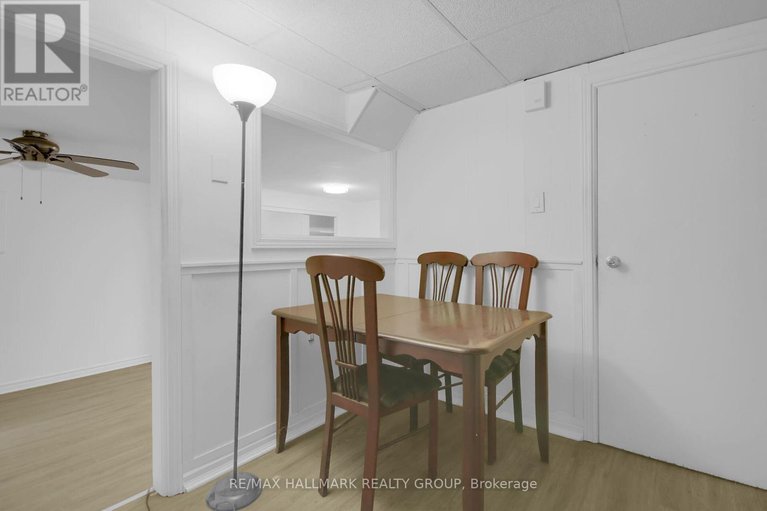 28419081/1-1821-walkley-road/urbandale-acres/ottawa/ontario/K1H6X9_46