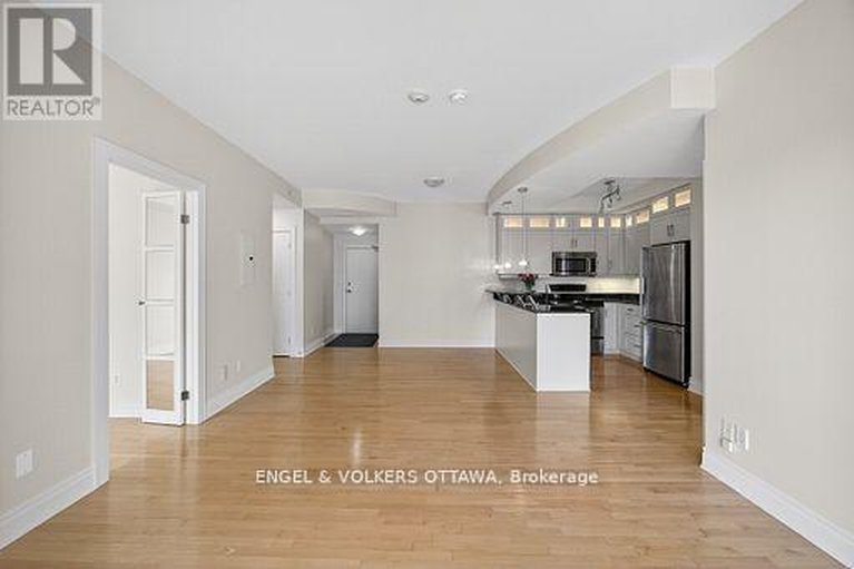 29608372/505-95-bronson-avenue/ottawa-centre/ottawa/ontario/K1R1E2_8