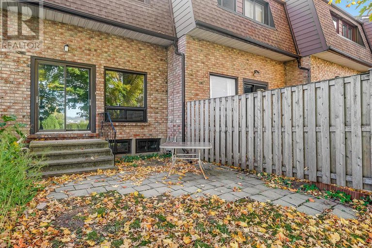 29000781/28-2-bertona-street/manordale/ottawa/ontario/K2G0W2_30