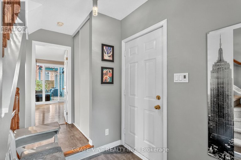 28747677/4-radstock-private/ottawa-centre/ottawa/ontario/K1R5J8_14