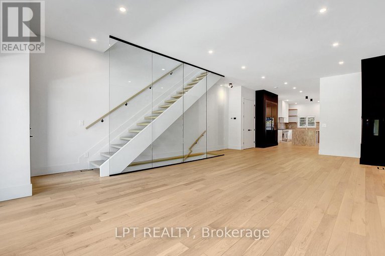 28385887/111-greenfield-avenue/ottawa-east/ottawa/ontario/K1S0X8_2