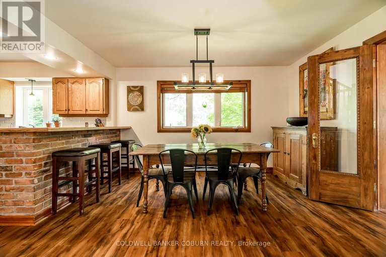 28655671/2482-mcgee-side-road/huntley-ward-south-east/ottawa/ontario/K0A1L0_10