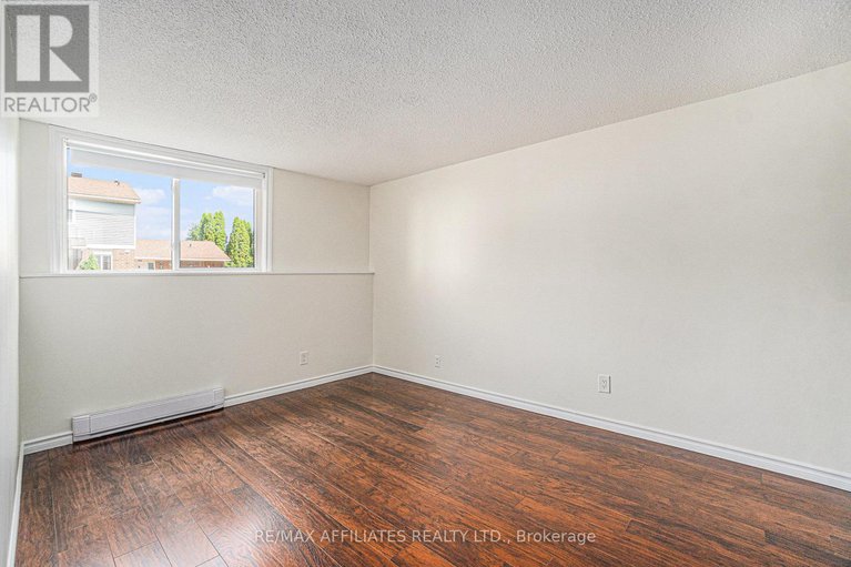 28674338/114-6532-bilberry-drive/orleans-wood/ottawa/ontario/K1C4N9_19
