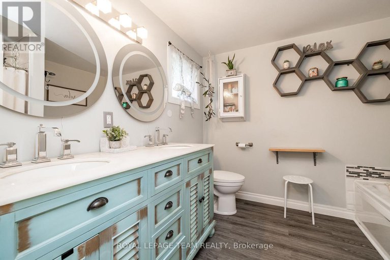 28995964/19-mclennan-way/katimavik/ottawa/ontario/K2L2N1_18